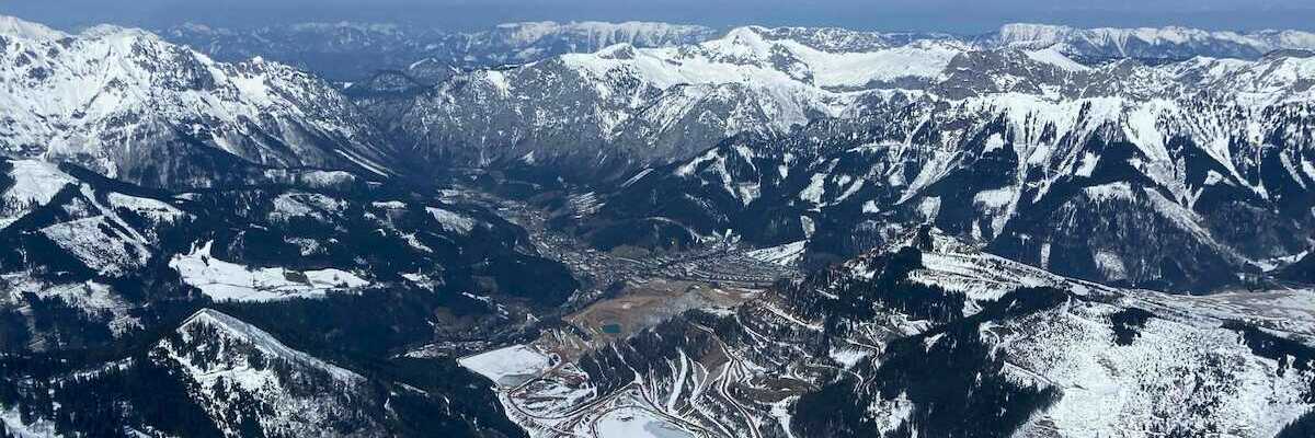 Flugwegposition um 10:30:18: Aufgenommen in der Nähe von Gai, 8793, Österreich in 2063 Meter